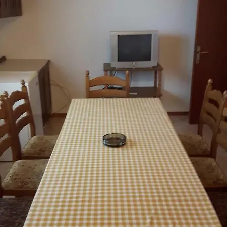 Gostinjska kuća Anda 3*